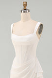 Robe bodycon mini ivoire bustier col carré froncée à volants