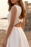 Robe de fiançailles Midi à col bateau ivoire avec des appliques