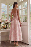 Robe d'invitée de mariage midi blush jacquard col carré dos dentelle