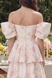 Robe midi midi rose blanche fleur blanche à étages décollée et épaule décollée