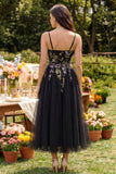 Robe midi noire en tulle à bretelles fines appliquées