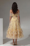 Robe midi en tulle jaune à fleurs dénusées avec volants