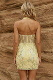 Robe de rentrée à la maison à la maison jaune transparente à col nu, bodycon avec des paillettes