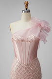 Sirènes en satin rose, paillettes, perles, corset à une épaule, longue robe de bal avec fente