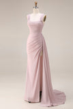 Robe de bal longue en satin plissé en satin rose avec une longue cape
