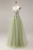 Corset en tulle vert clair ligne A à bretelles fines avec des ongles de promo longue robe de bal