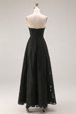 Robe formelle longue en dentelle noire sans cercles A Line avec fermeture éclair arrière