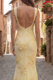 Robe de bal longue de bal brodée de sirène jaune à col carré