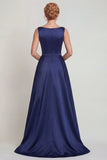 Robe de mère de la mariée à col bateau marine à col bateau en satin A avec des appliques