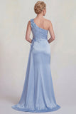 Robe de la mère de la mariée en satin appliquée sur une épaule en sirène bleue avec fente