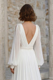 Robe de mariée ivoire à manches longues en mousseline en mousseline avec fente