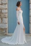 Robe de mariée sirène en épaule froide, traîne froncée et fente