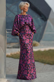 Robe de mère de la mariée à motifs de fleurs fûches fuchsia, fourreau froissé et manches évasées