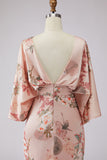 Robe de mère de la mariée à motifs de rose poussiéreuse à motifs de fleurs, satin et manches évasées