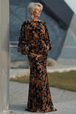 Robe de mère de la mariée à motifs marron à fourreau et manches évasées