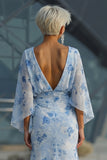 Robe de la mère de la mariée à étui imprimée bleu clair avec manches évasées