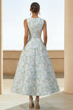 Blanche Bleue Fleur Une robe Midi à col rond avec poches