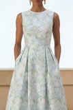 Blanche Bleue Fleur Une robe Midi à col rond avec poches