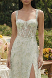 Robe d'invitée de mariage midi verte ligne A bustier tulle appliqué avec fente