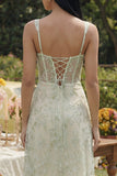 Robe d'invitée de mariage midi verte ligne A bustier tulle appliqué avec fente