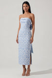 Robe d'invitée de mariage midi bleue sans bretelles jacquard nœud avec fente