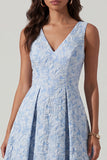 Robe Midi Jacquard bleue à col en V et froncée A Line