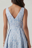 Robe Midi Jacquard bleue à col en V et froncée A Line