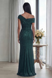robe longue formelle froncée vert foncé à épaules dénudées, fermeture éclair à l’arrière
