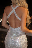 Robe cocktail à col nu argenté argenté scintillant, courte et moulante en sequins