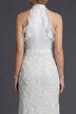 Robe de mariée longue à manteaux blancs à volants en forme de dos nus