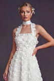 Robe de mariée longue découpée en lidu blanc avec des fleurs 3D