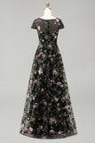 Robe noire longue maman de la mariée à col rond fleuri à col rond avec paillettes