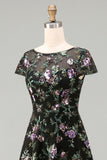 Robe noire longue maman de la mariée à col rond fleuri à col rond avec paillettes