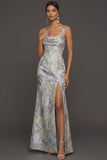 Petite robe formelle longue à bretelles florales jacquard bleu poussiéreux avec fente