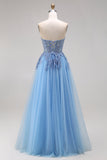 Robe de soirée longue bleue ligne A bustier tulle cœur appliqué avec fente