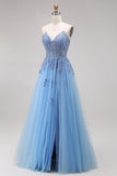 Robe de soirée longue bleue ligne A bustier tulle cœur appliqué avec fente