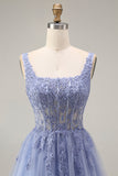 Robe de bal longue lavande poussiéreuse en tulle bustier col carré appliqué
