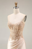 Robe de soirée longue champagne en satin bustier