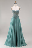 Robe de bal longue eucalyptus ligne A bustier en chiffon cœur perlée appliquée avec fente