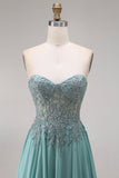 Robe de bal longue eucalyptus ligne A bustier en chiffon cœur perlée appliquée avec fente