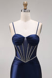 Robe de soirée longue sirène marine en satin dos lacé perlée