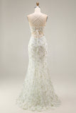 Robe de soirée longue sirène transparente bustier brodé de fleurs blanches et vertes avec fente