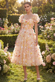 Robe florale Champagne Ligne A à manches bouffantes, lacet et dos, avec des fleurs 3D