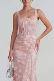 Robe midi florale midi à fourreau lilas à fourreau transparent corset à col carré avec dentelle dans le dos