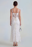 Robe midi florale midi à fourreau lilas à fourreau transparent corset à col carré avec dentelle dans le dos