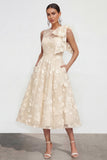 Robe d'invitée de mariage midi rose ligne A col rond nœud imprimé floral avec poches