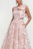 Robe d'invitée de mariage midi rose ligne A col rond nœud imprimé floral avec poches