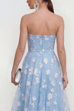 Robe fleurie midi lilas midi sans bretelles sans bretelles avec poches
