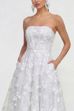 Robe fleurie midi lilas midi sans bretelles sans bretelles avec poches