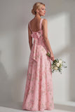 Longue robe de demoiselle d’honneur à motif motif d’une épaule et fleur rose en chiffon